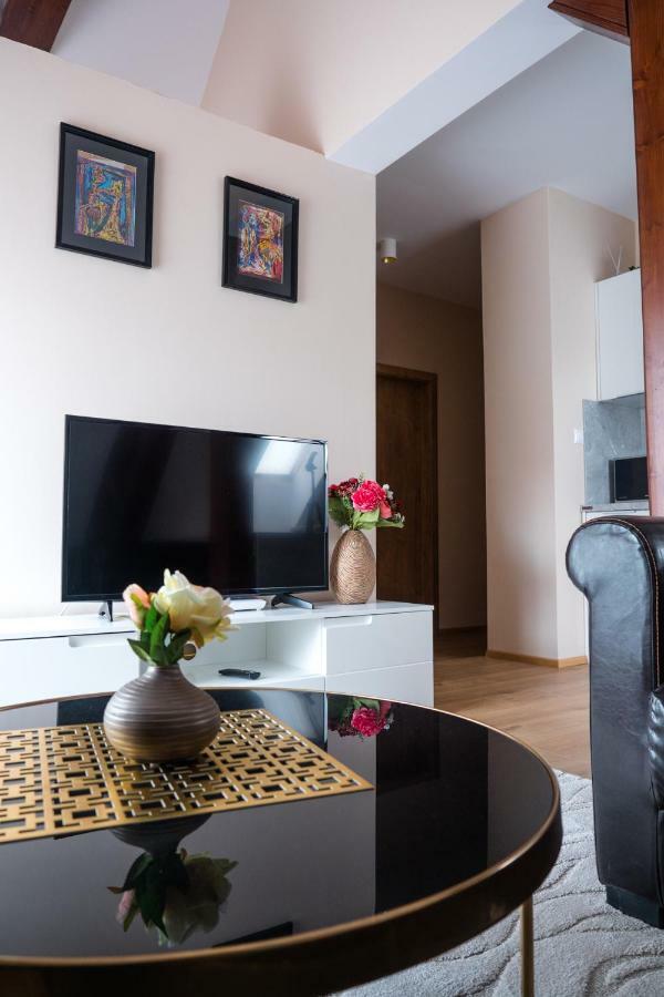 Villa Garden Apartments بوبراد المظهر الخارجي الصورة