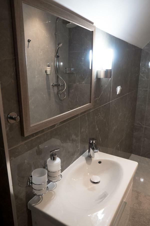 Villa Garden Apartments بوبراد المظهر الخارجي الصورة