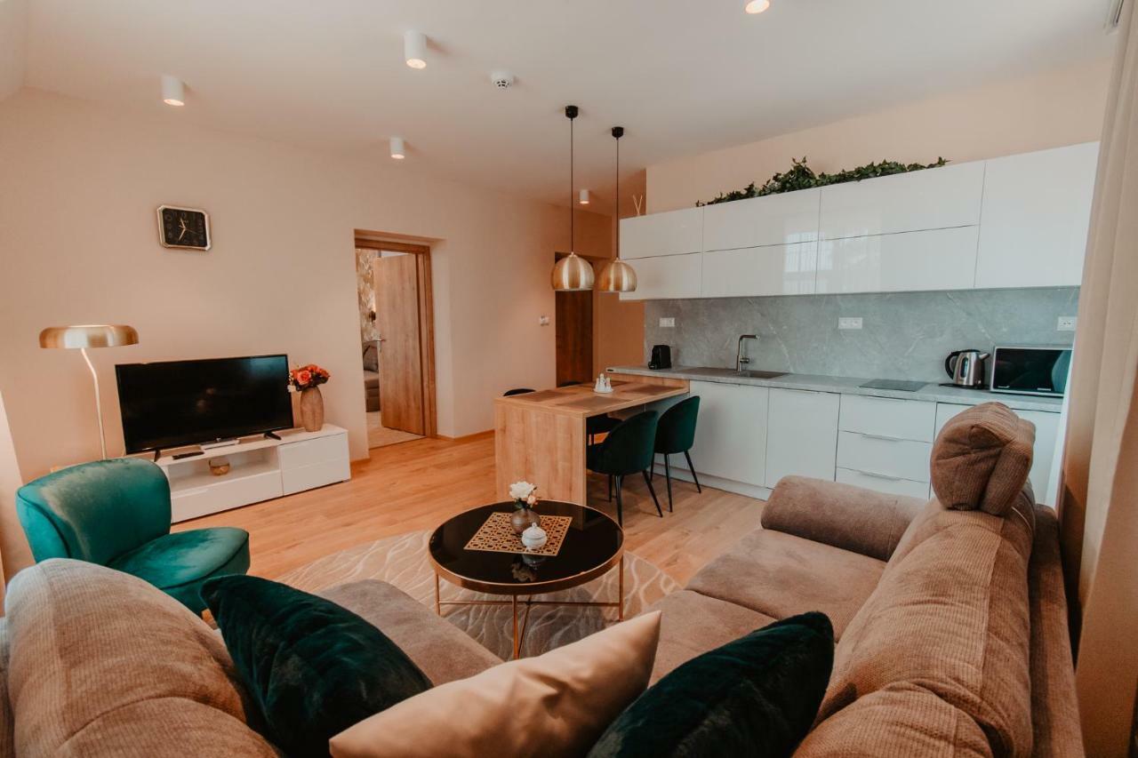 Villa Garden Apartments بوبراد المظهر الخارجي الصورة